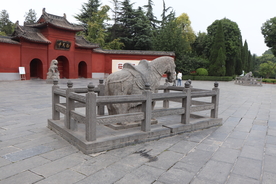 洛阳白马寺大门图片