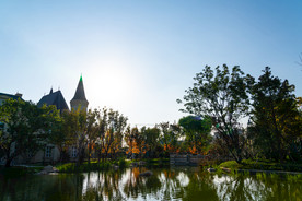 沈抚恒大养生谷阳光湖水