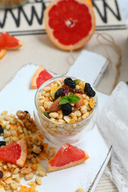 麦片酸奶早餐背景海报素材