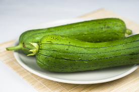 盘子丝瓜食材背景海报素材