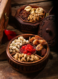 坚果零食开心果背景海报素材