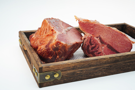 卤牛肉美食食材背景海报素材