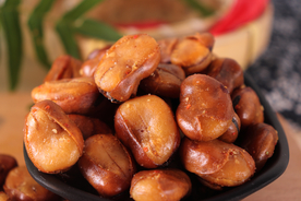 蚕豆零食休闲背景海报素材