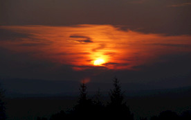 东壁落日 落日余晖 余辉