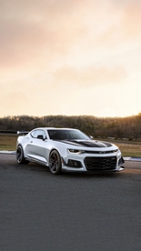 汽车海报手机高清壁纸