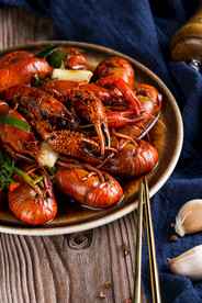 麻辣龙虾美食食材海报素材