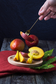 油桃水果果实背景海报素材