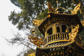 香炉复古建筑背景海报素材