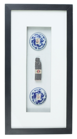 深蓝色木制相框