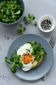 煎蛋芝麻早餐背景海报素材