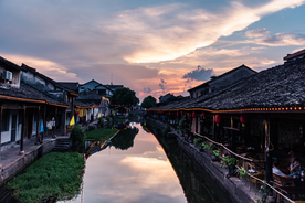 复古小镇旅游旅行背景海报素材