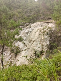 悬崖 水流