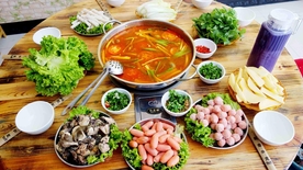 贵州凯里酸汤鸡火锅