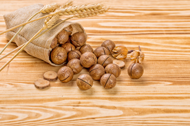 夏威夷果坚果零食背景海报素材