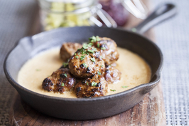 肉丸汤美食食材背景海报素材