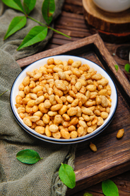 蟹黄瓜子零食休闲背景海报素材