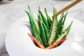 秋葵美食食材背景海报素材