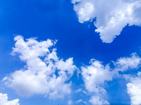 蓝天白