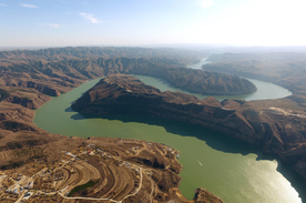 黄河峡湾风光