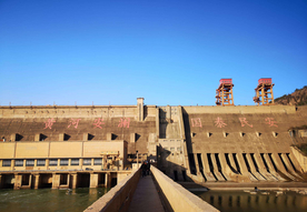 万里黄河第一坝三门峡大坝