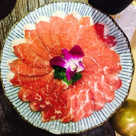 火锅牛肉拼盘