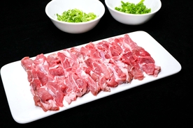 涮火锅新鲜羊肉
