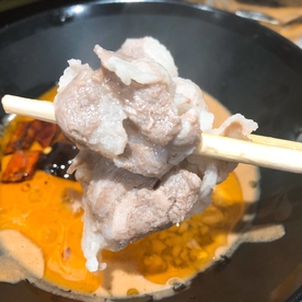 涮火锅新鲜羊肉