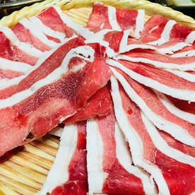 涮火锅新鲜羊肉