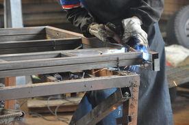 烧焊 车间 氩弧电焊 焊接