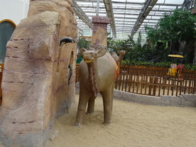 骆驼雕塑