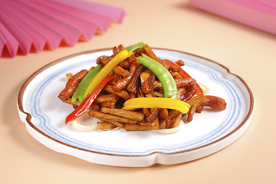 尖椒炒肉美食食材背景海报素材