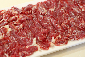 涮火锅嫩牛肉