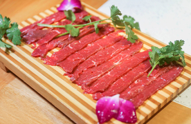 手切鲜牛肉