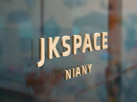 LOGO玻璃贴图模板PSD样机