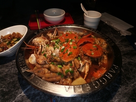 肉蟹煲图片