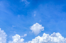 蓝天白