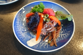 鱼子酱海报 黑鱼子酱 鳟鱼 鱼