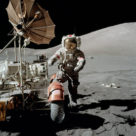 航天器 载人火箭