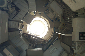 航天器 载人火箭