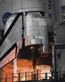 航天器 载人火箭