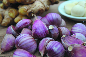 蒜瓣 大蒜 红蒜