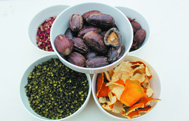 香果   草果  花椒