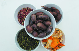 香果   草果  花椒