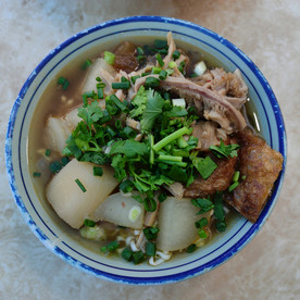 萝卜牛杂汤面