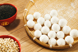 元宵节汤圆