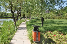 滨水景观小路