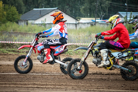 越野摩托车比赛