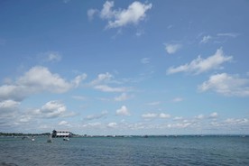 高清碧海蓝天小船美景