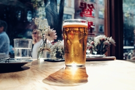 啤酒