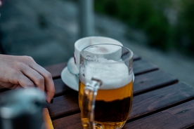 啤酒
